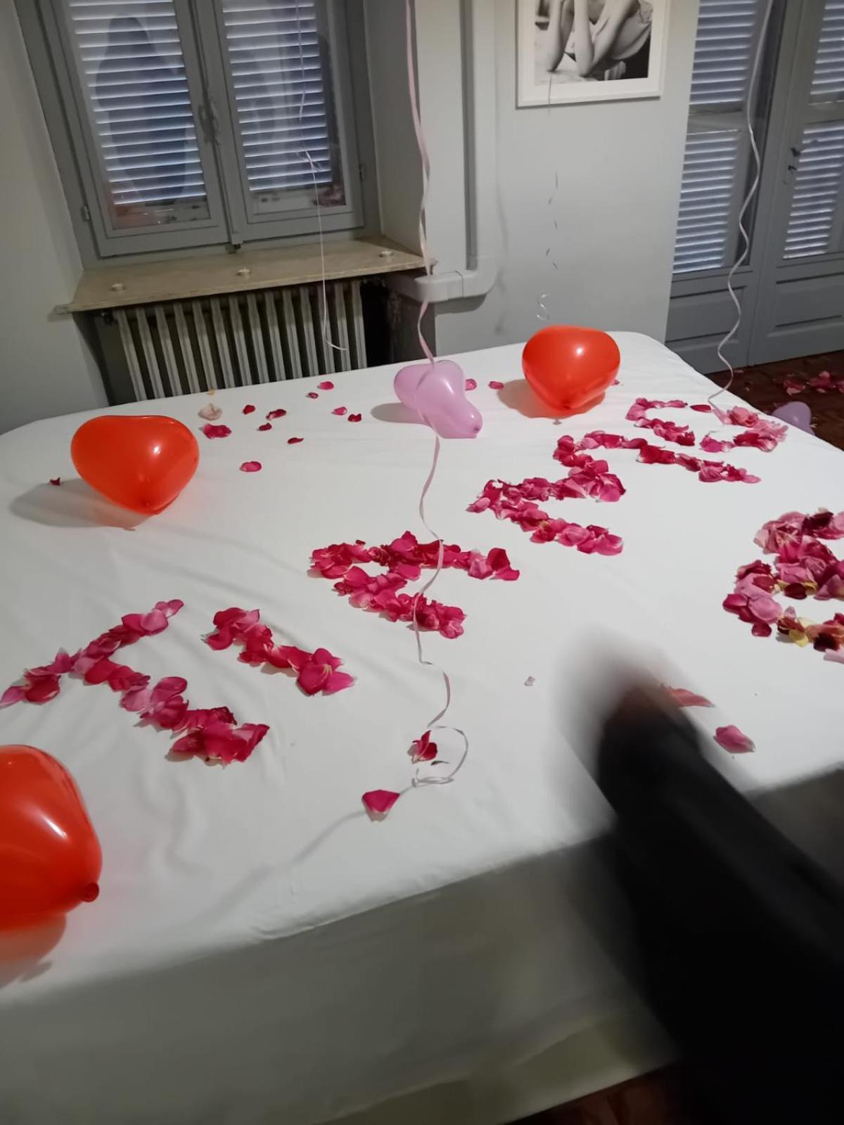 La Casa Di Cate & Adry Bed and Breakfast Envie Εξωτερικό φωτογραφία