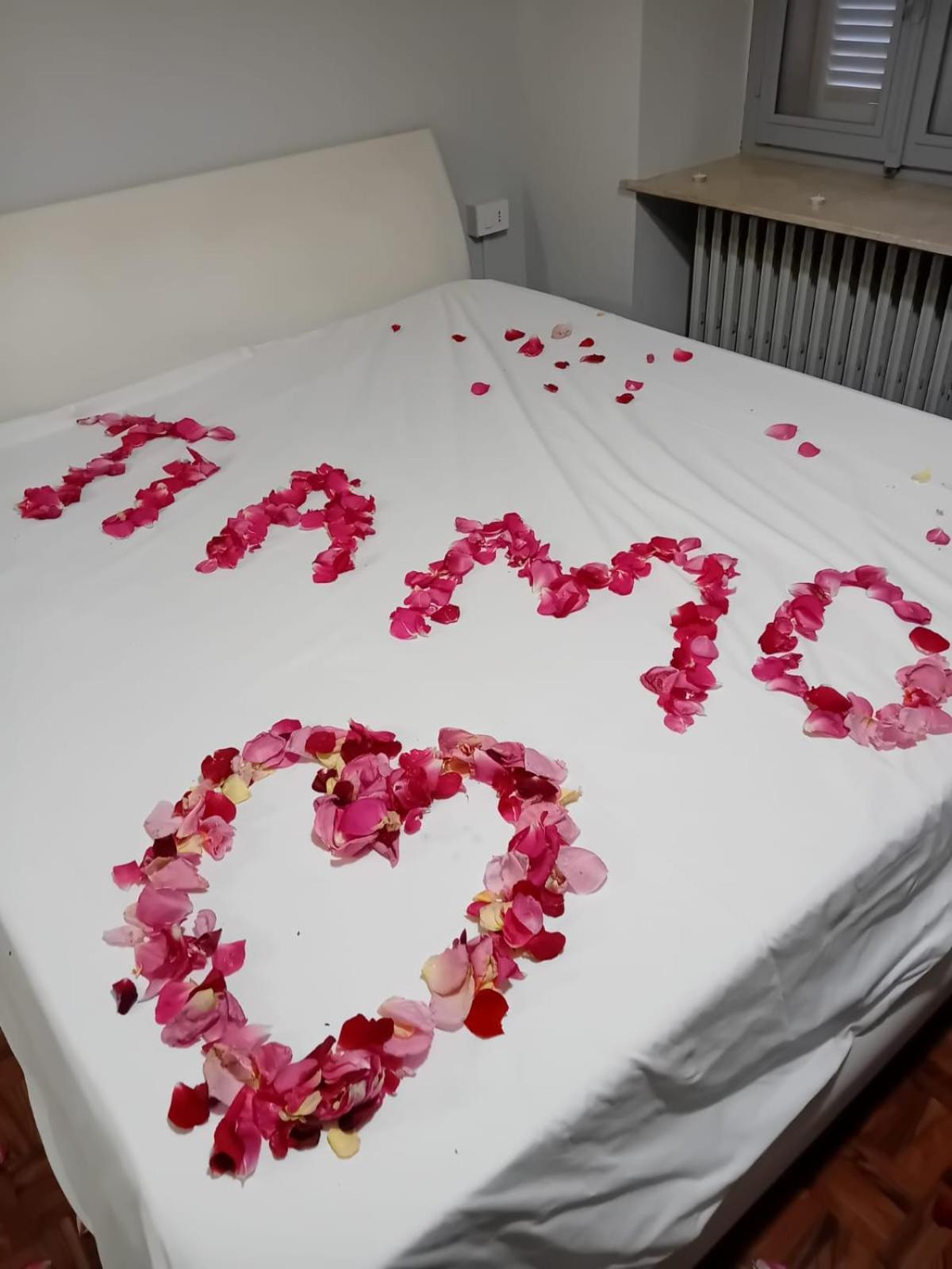 La Casa Di Cate & Adry Bed and Breakfast Envie Εξωτερικό φωτογραφία